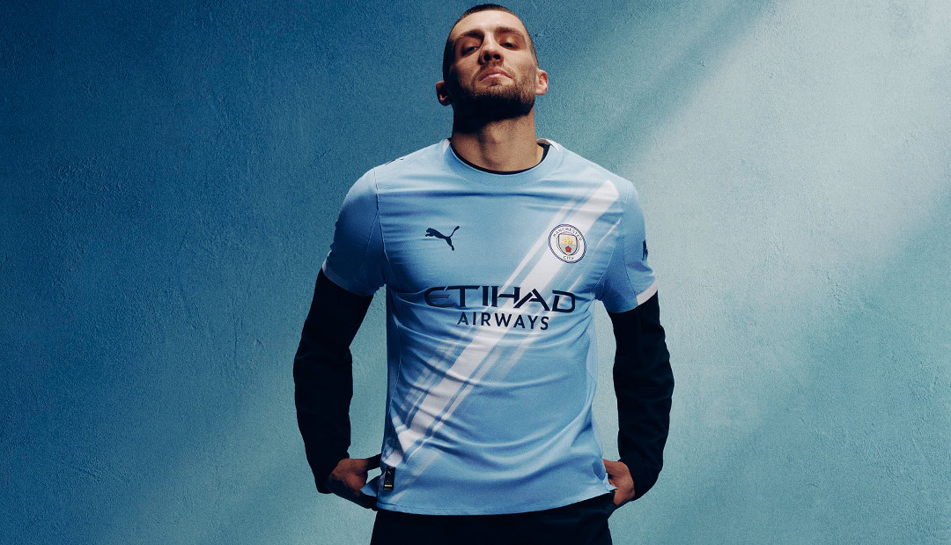 Manchester City 25/26 Home Kit image 2