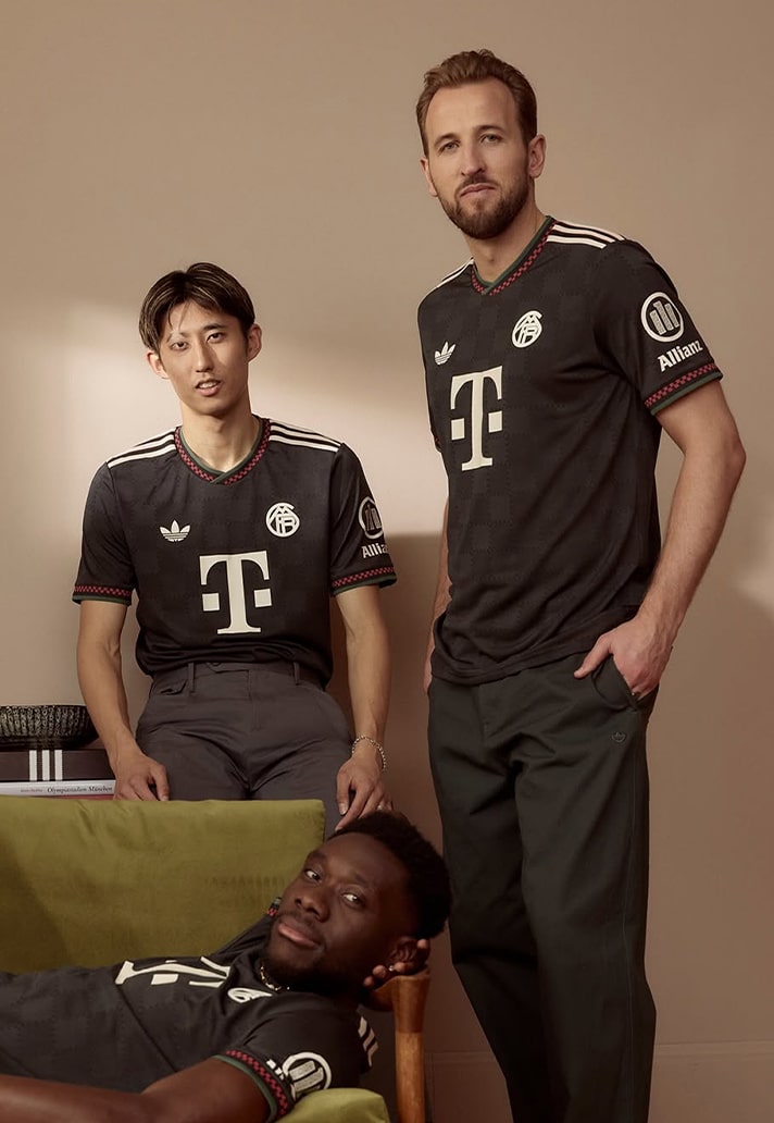 Bayern Munich 25/26 Third Kit image 3